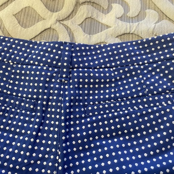 Old Navy Polka Dot Everyday Shorts Size 4 Womens Royal Blue And White EUC - Picture 6 of 6